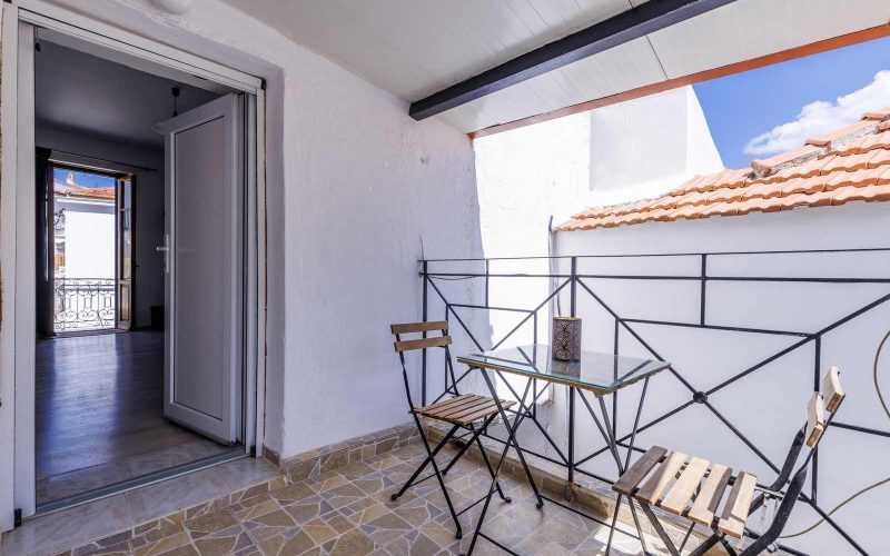 Charming Skopelos Town house in the old part of the village The back balcony