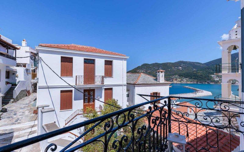Charming Skopelos Town house in the old part of the village The views