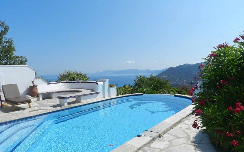 Villa with swimming pool and stunning views to the Sporades Islands The swimming pool