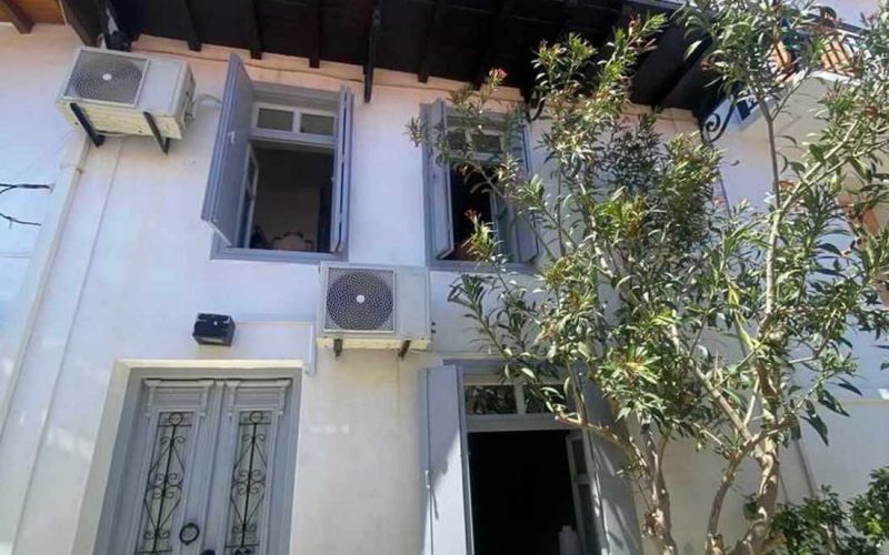 Stylish Skopelos Town house with balcony and views