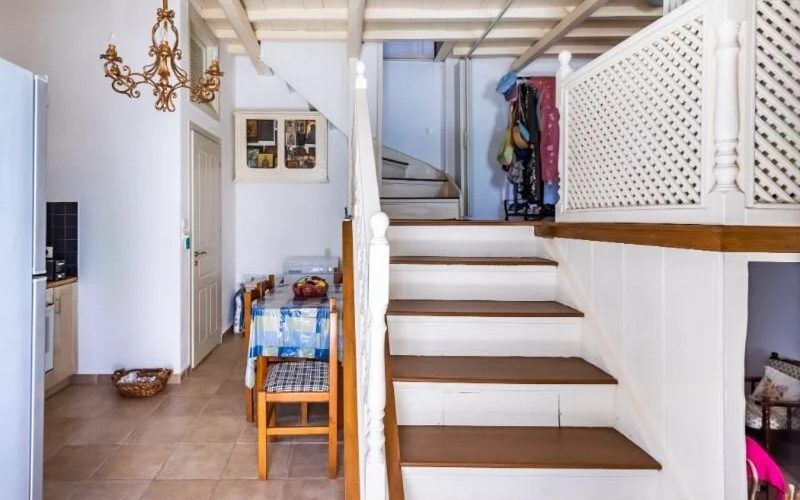 Luxurious Skopelos Town house with private yard