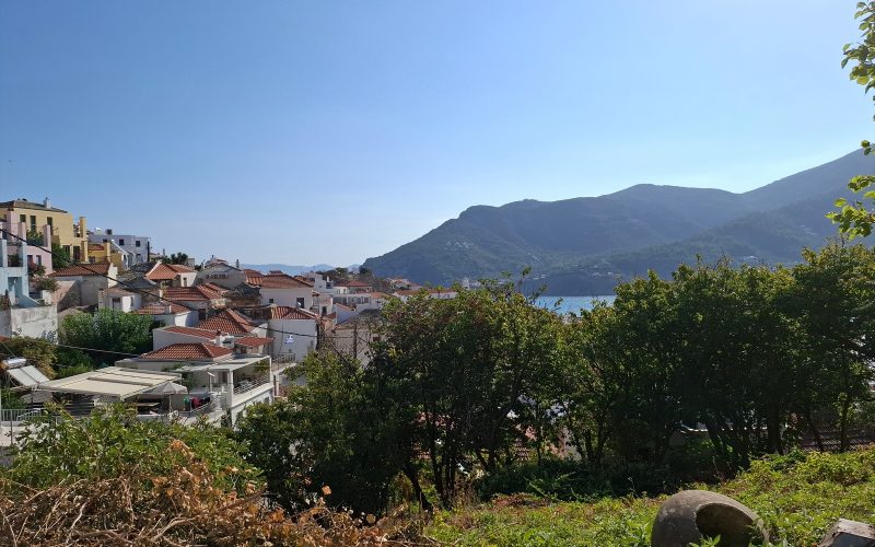 Spacious Skopelos town plot with ruined house