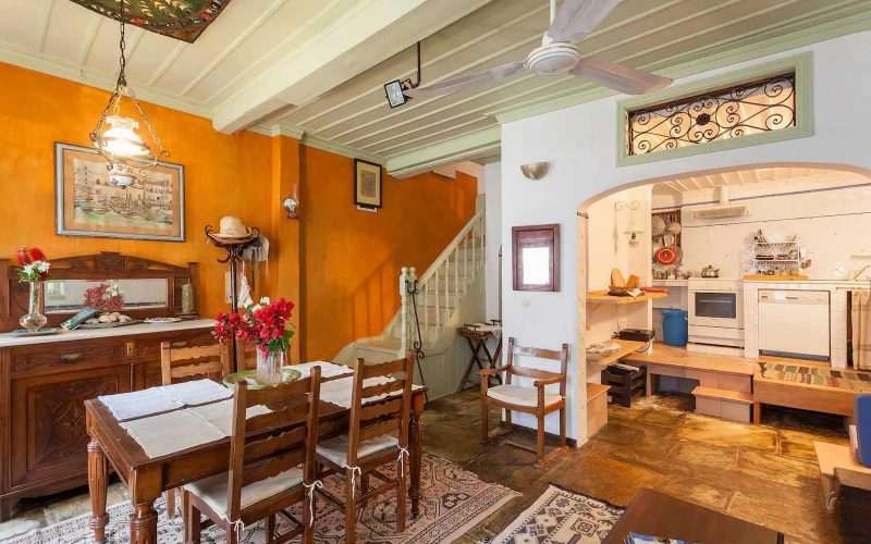 Beautiful Skopelos Town traditional house with terrace and Sea views Living/Dining room