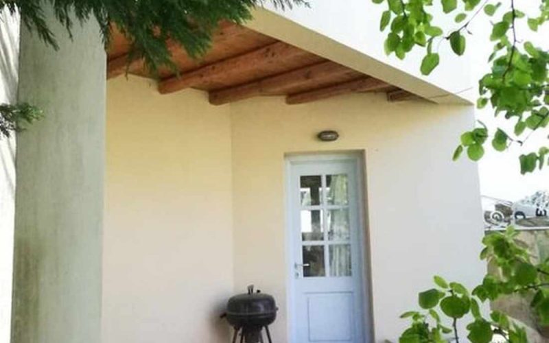 Property in walking distance to Agnontas beach Small balcony outside the kitchen