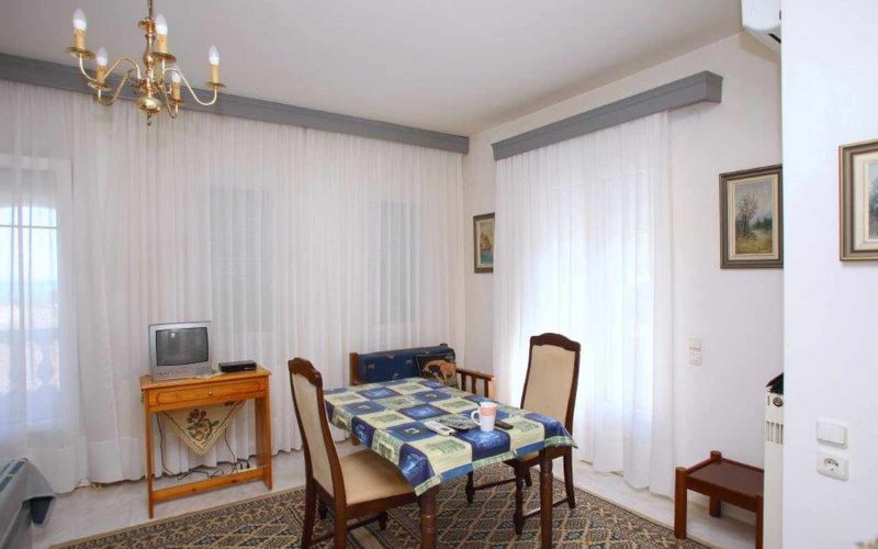 Beautiful property close to Skopelos Town waterfront Top apartment Studio