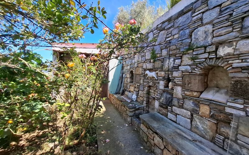 Traditional Cottage in Miloi Area in Skopelos
