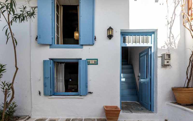 Cypress Tree Skopelos Town house with private yard