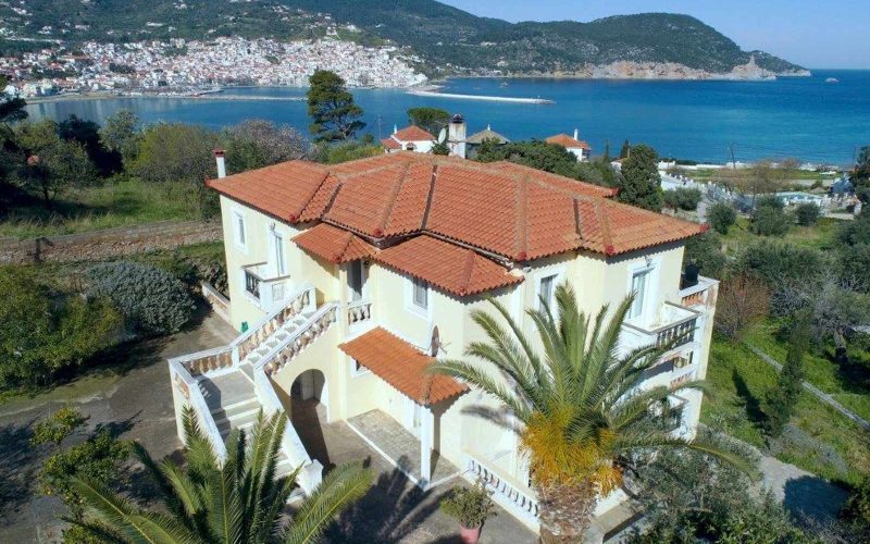 Beautiful property close to Skopelos Town waterfront