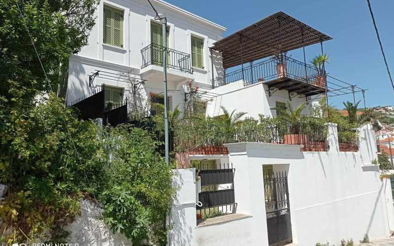 Traditional Town house with terrace and views to Skopelos Town and port