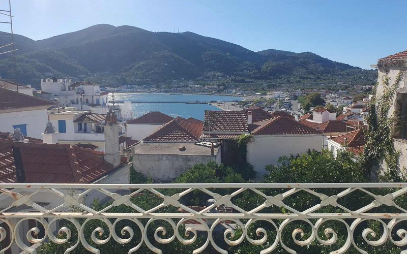 Skopelos Town Mansion with renovation permit