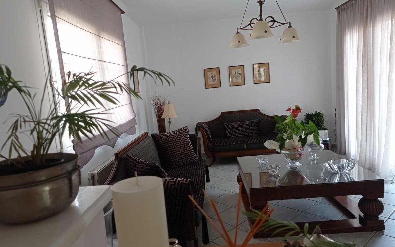 Spacious mansion in the center of Skopelos Town Living/Dining room