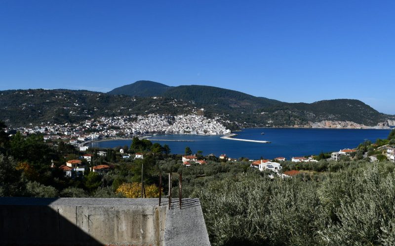 Unfinished construction in walking distance to Skopelos Town