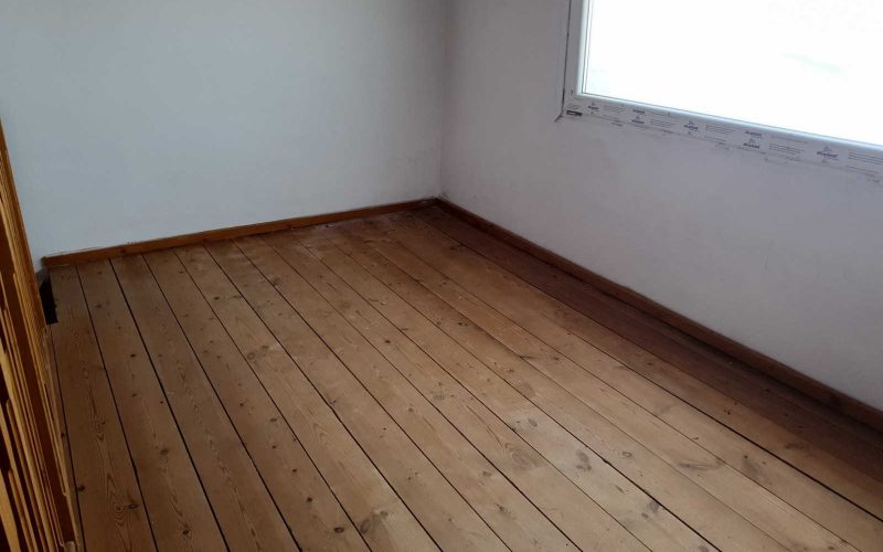 Cosy house with terrace and views in Old Klima Village