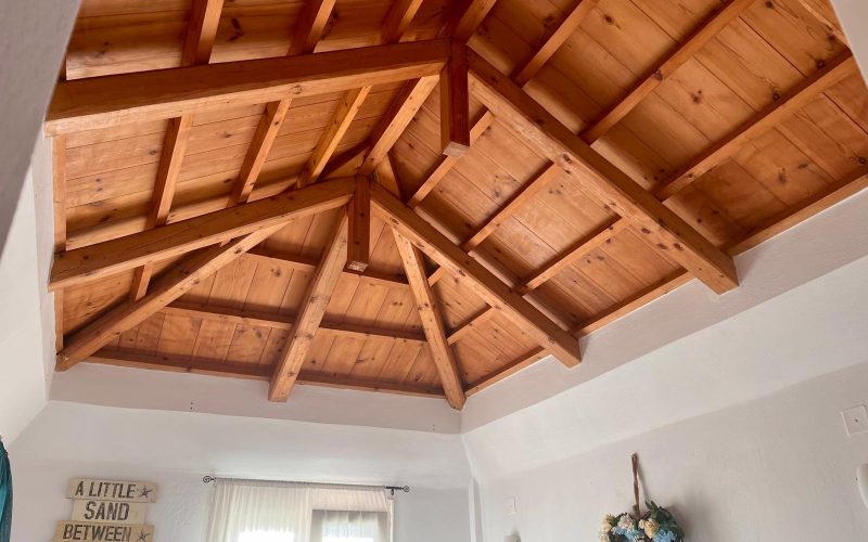Property in walking distance to Agnontas beach