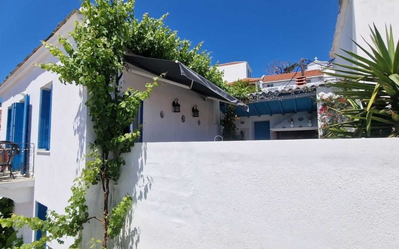 Charming Town house with terraces and views